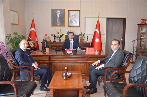 Ziraat Bankası Çeltik Şube Yöneticisi Sn. Serkan BİÇER, Kaymakamımız Sayın İbrahim PELİT'i Makamında Ziyaret Etti