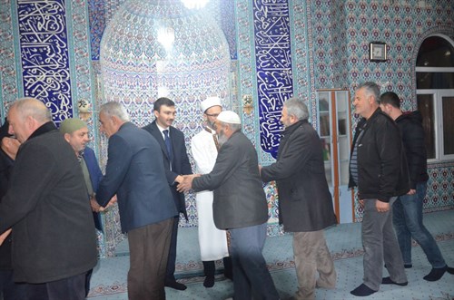 Kaymakamımız Sayın İbrahim PELİT, İlçe Müftülüğümüz tarafından Huriye Hatun Camii'nde düzenlenen Miraç Kandili programına katıldı.